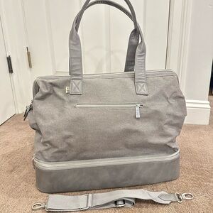 BEIS Gray Weekender Bag w/ Strap (New condition)